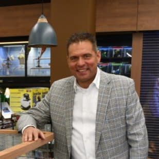 Dušan Plaček, zakladatel společnosti Super zoo